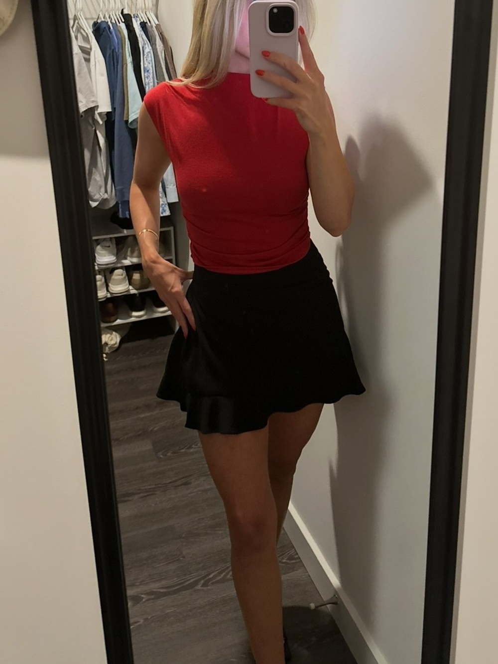 Reformation Lindy Knit Ruched Crop Top in Lipstick Red - Size Small - Picture 10 of 16